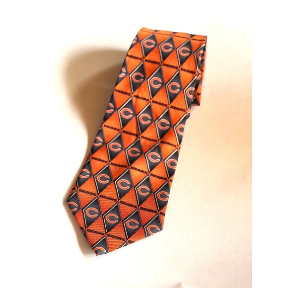 Chicago Bears NFL 100% Silk Tie Orange & Navy Diamond Pattern Mens Football Fan - Picture 7 of 7